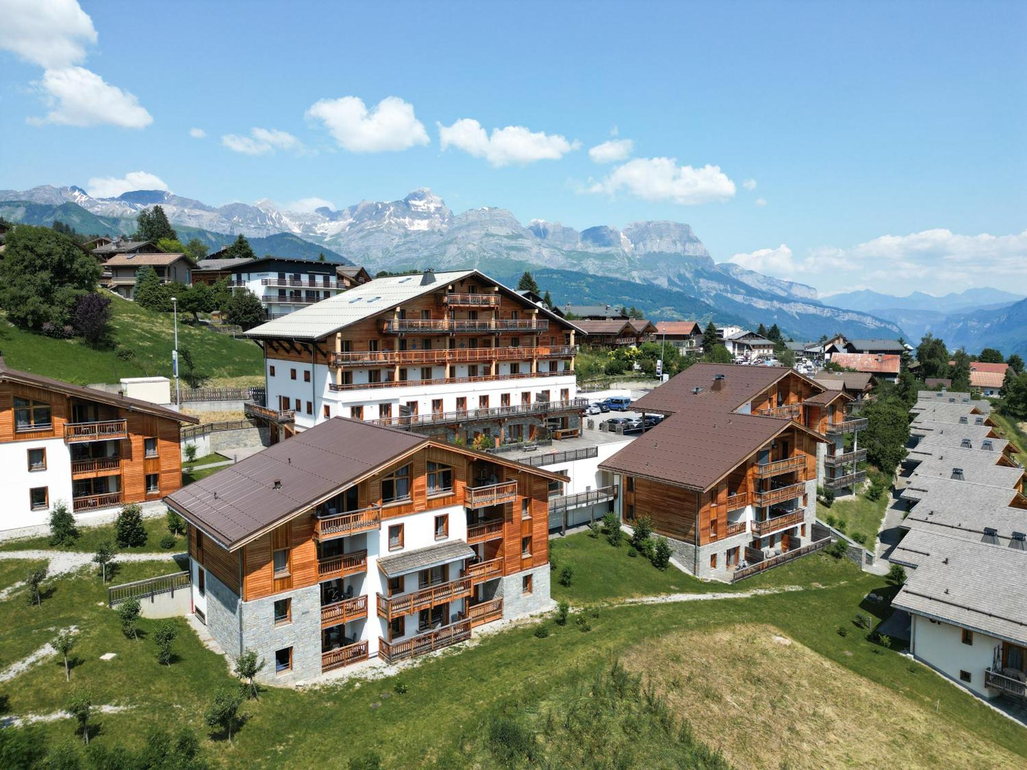 Terresens - Les Fermes Du Mont-Blanc Aparthotel Combloux Luaran gambar